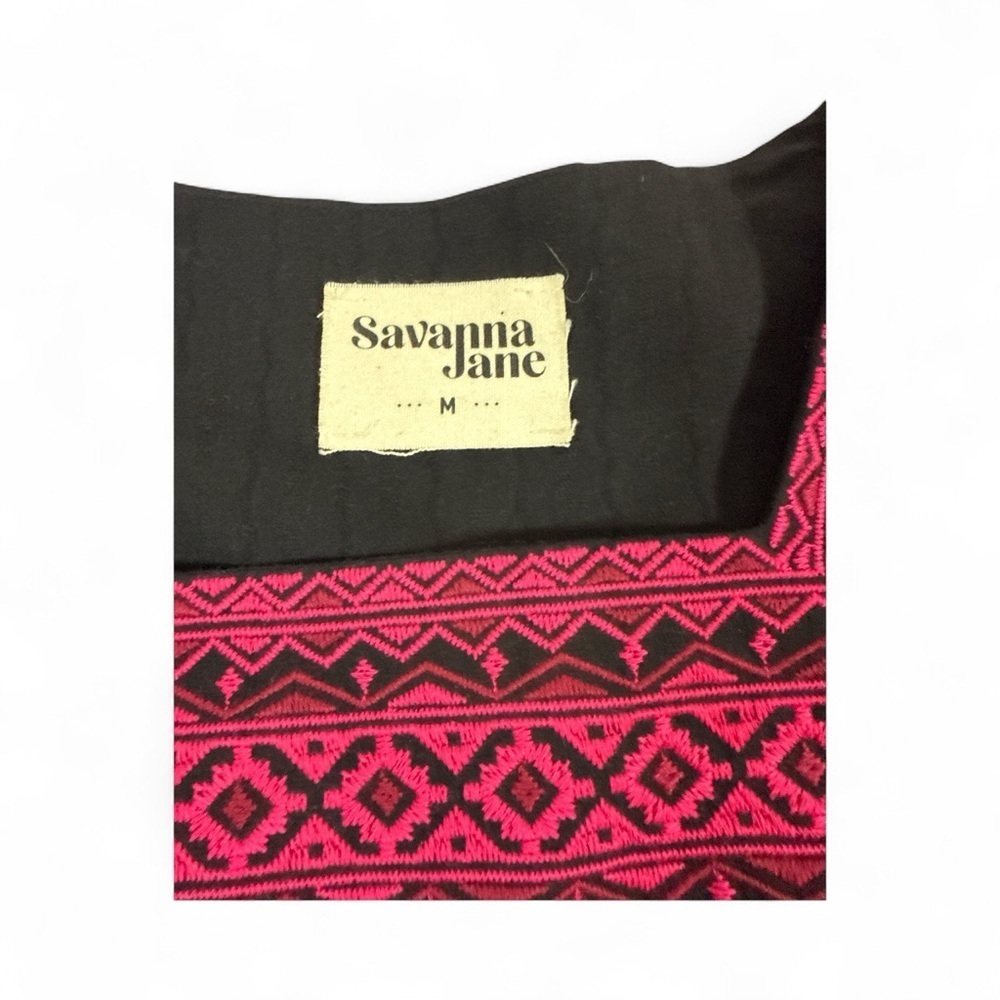 Savanna Jane Women's Black Floral Embroidered Blouse Size M - Picture 6 of 6